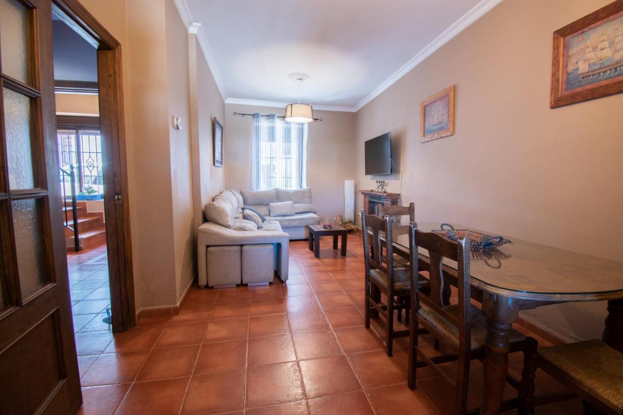 Villa Elisabeth Con Piscina Climatizada Chimenea Y Terraza Арриате Экстерьер фото
