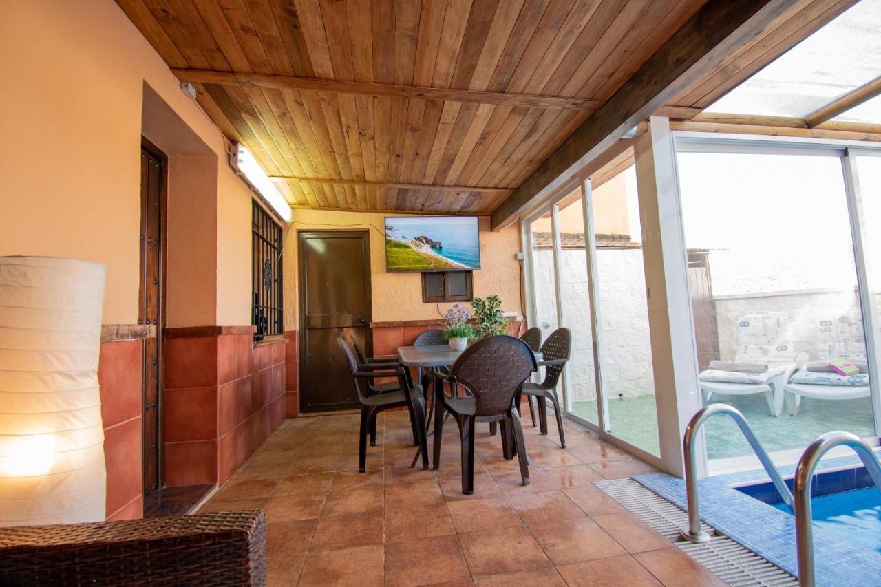 Villa Elisabeth Con Piscina Climatizada Chimenea Y Terraza Арриате Экстерьер фото
